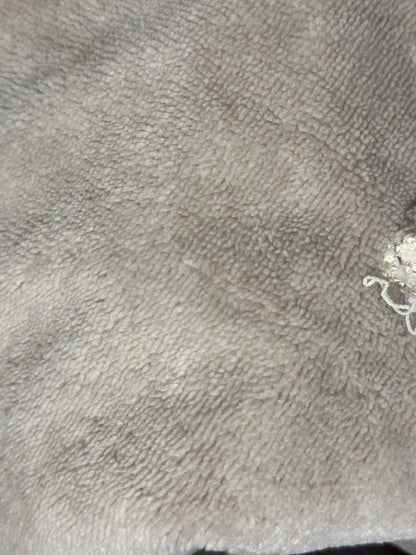 Court Le Beige